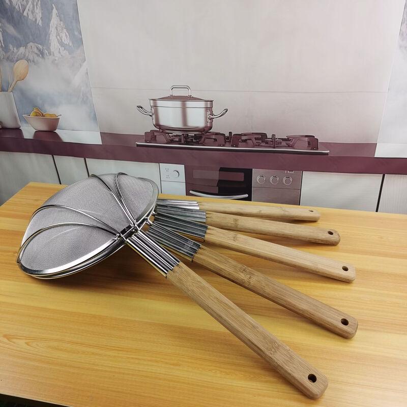 Professional Stainless Steel Kitchen Strainers & Skimmers