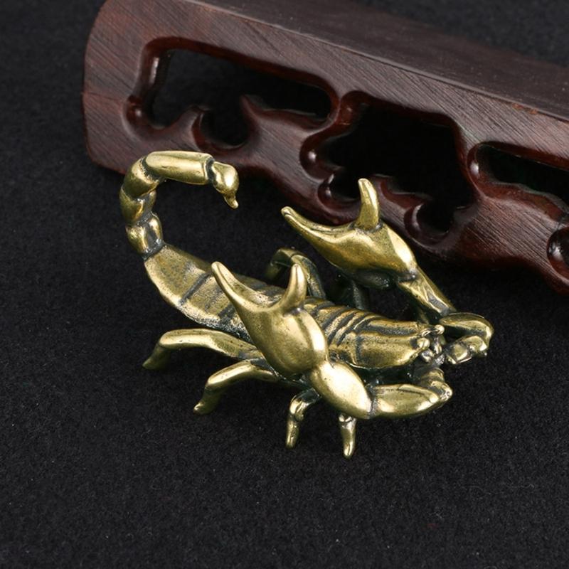 Античная латунь Скорпионы Миниатюрная фигурка Подставка для ручек Украшение для деловых подарков и настольного декора для дома и офиса