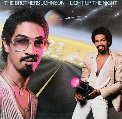 Виниловая пластинка BROTHERS JOHNSON Light Up The Night SP3716 1980 США SoulFunk Б/у