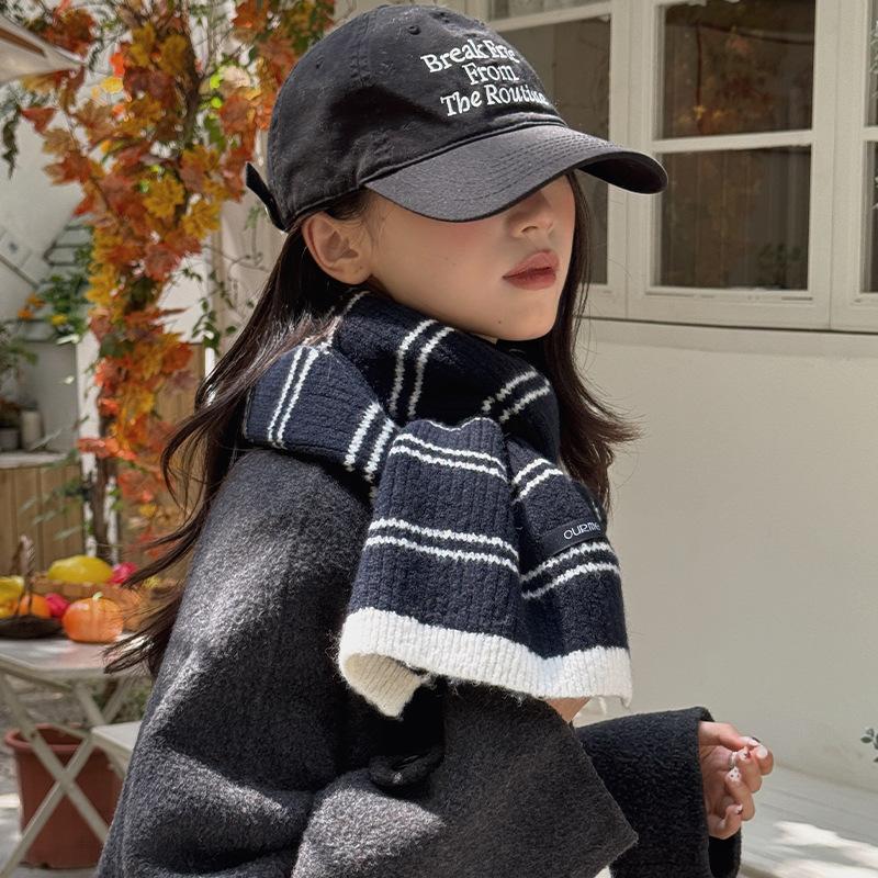 Winter All Match Scarf Fashionable and High End Women's Warm Scarf Striped Outer Knitted Scarf