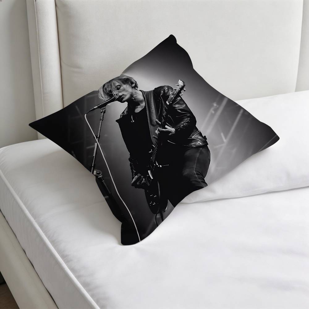 JJamie CCampbell BBower Fashion Square Pillow Case Durable Throw Pillow Cover for Sofa Couch Chair