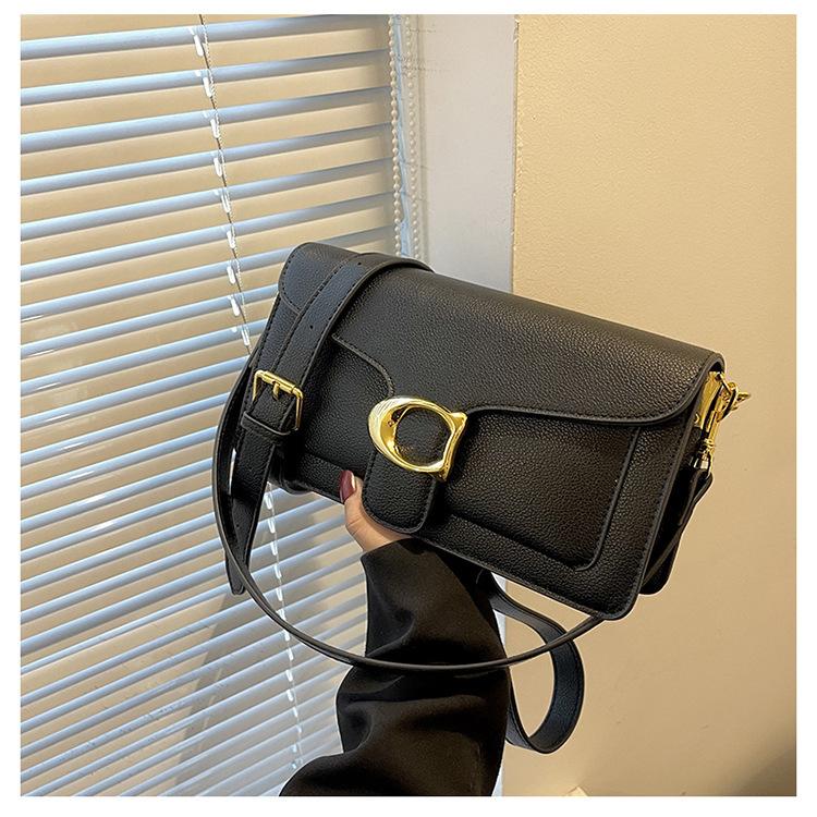 New Fashionable High Quality Underarm Bag Versatile Single Shoulder Crossbody Small Square Bag