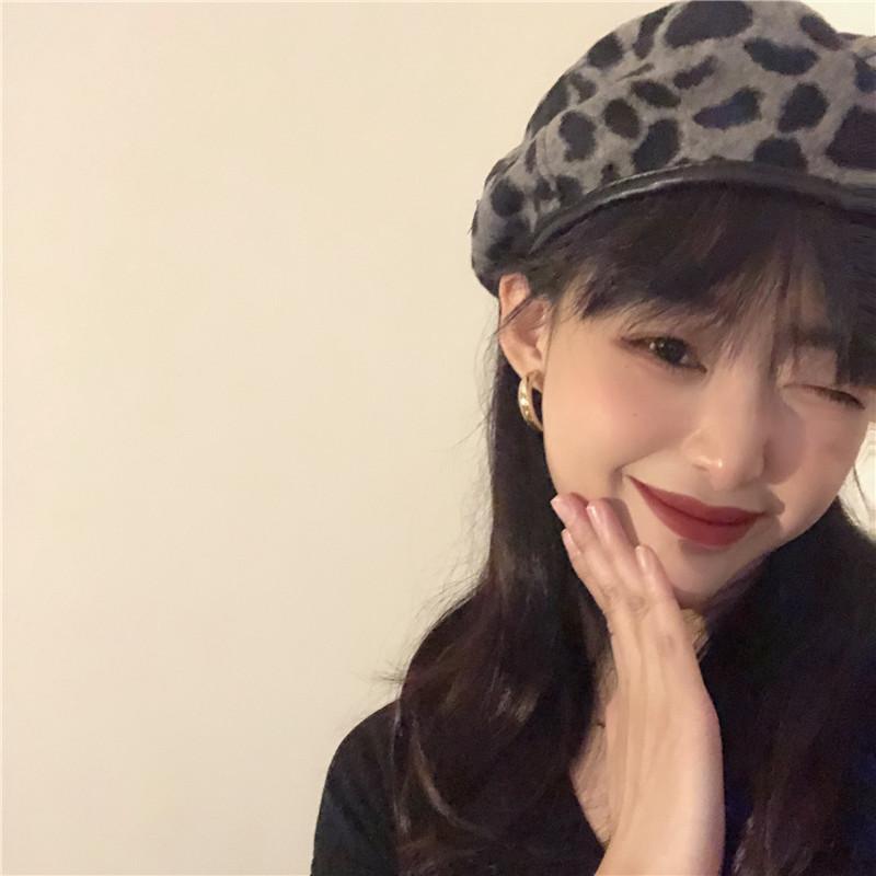 Harajuku Autumn New Trend Leopard Beret Korean Fashion Vintage British Flat Top Personality Warm Painter Hat Club Style