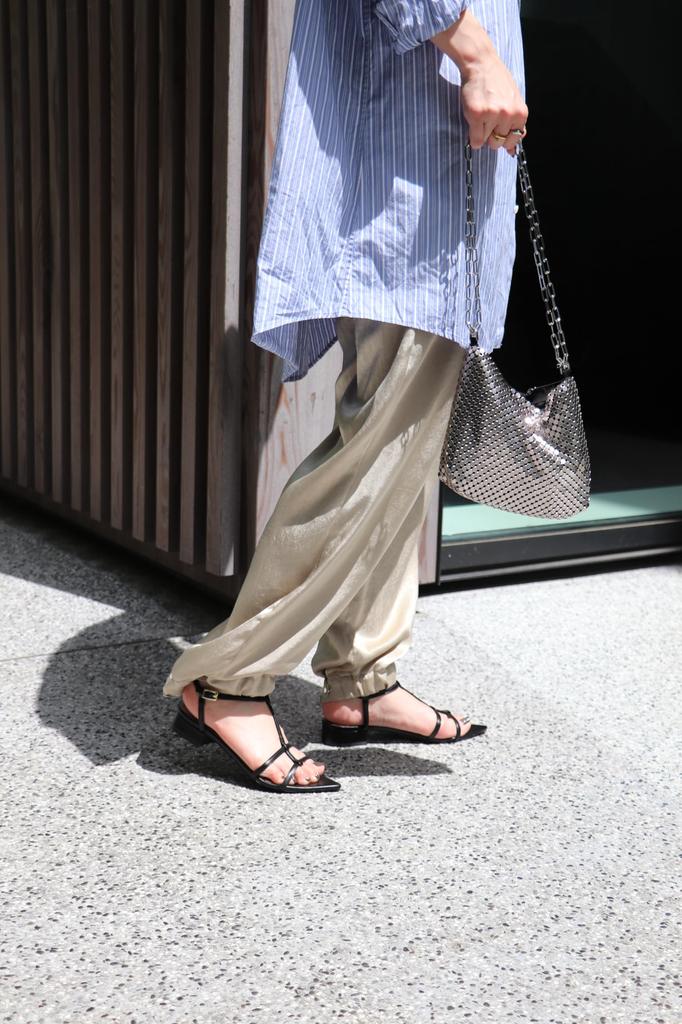 Босоножки с острым ремешком IU5142 BL small [Evol] Женские