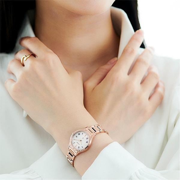 Citizen ES9497-96A ( Watch xC Hikari Collection Solar-powered Eco-Drive Radio-controlled Titania Happy Flight)