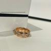 V Gold Xiang Coco 18K Кольца для пары с бриллиантами, стеганый узор, штабелируемые, для женщин