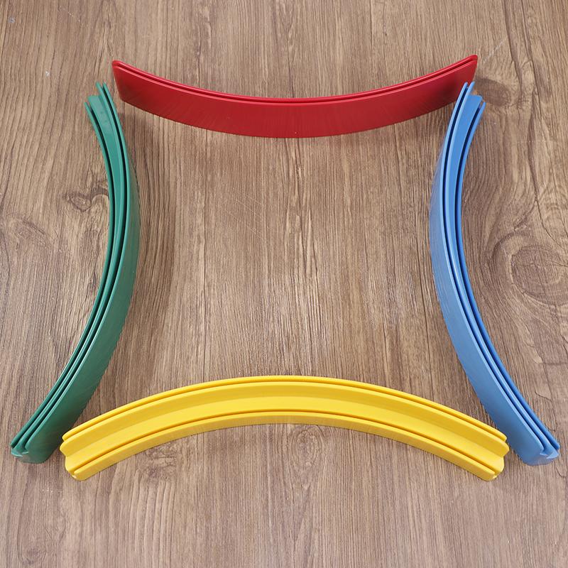 Подставка для покера Hands Free Пластиковый держатель для игральных карт Держатель для игральных карт Настольная игра Изогнутая стойка для игральных карт для детей и пожилых людей