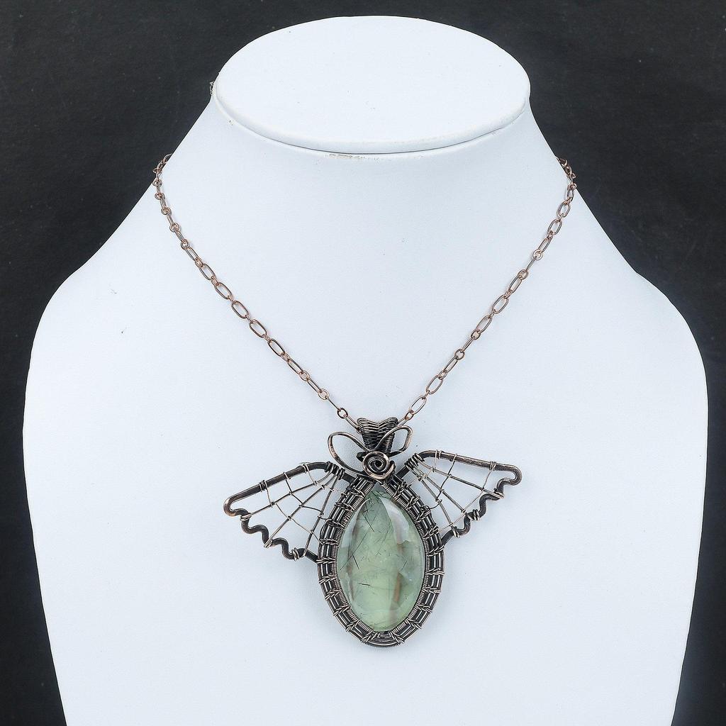 Подвеска из мохового пренита, обернутая медной проволокой, подвеска из драгоценного камня, украшения ручной работы из мохового пренита, подарок на Хэллоуин, медные украшения, подвеска-бабочка