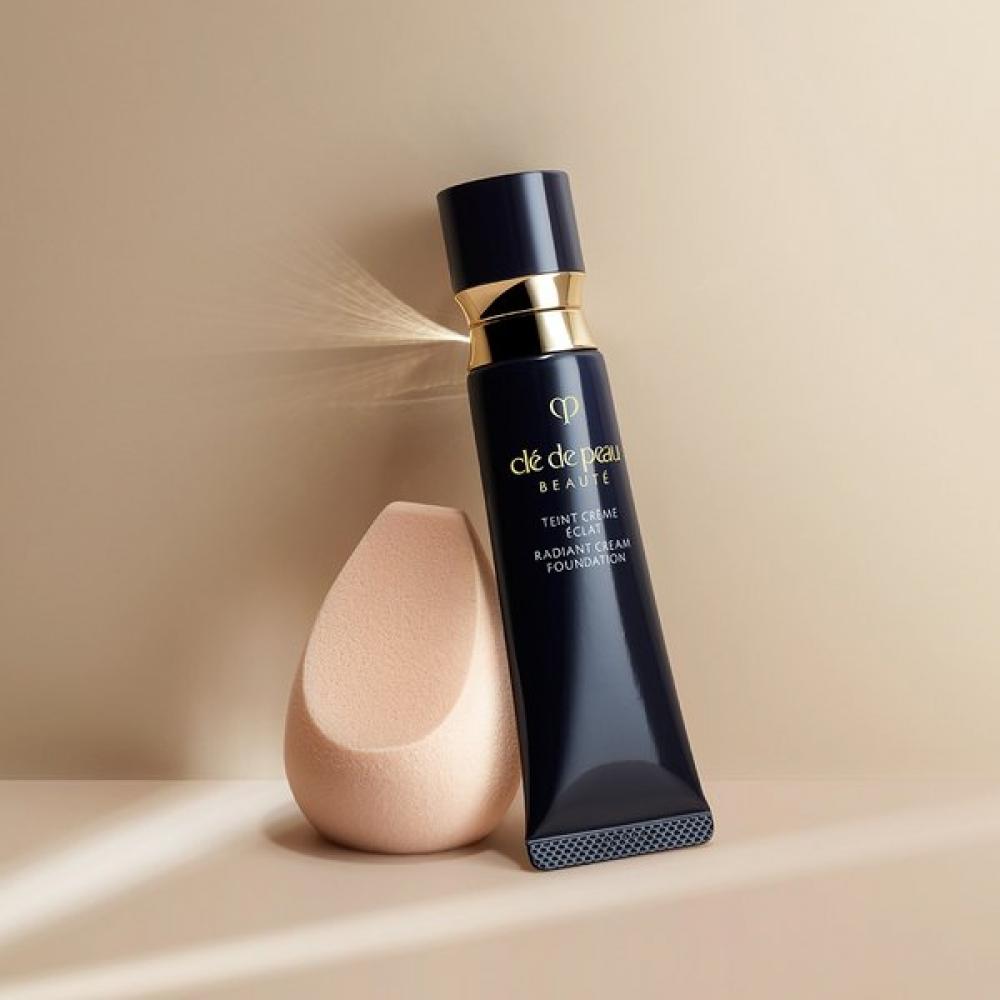 Cl  De Peau Beaut  РадиаНт КРЕм-ТОНАЛЬНЫЙ N   N M