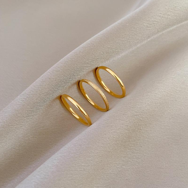 Простое кольцо из титановой стали Три в одном Минималистичный стиль Геометрия Прыгающее кольцо из титановой стали Мужское и женское Персонализированное Указательный палец