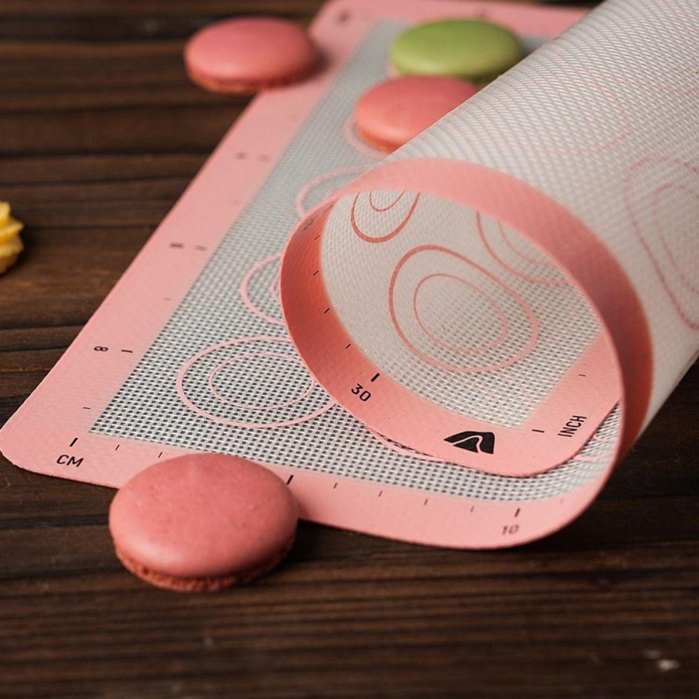 BPA Free Cake Pan Liner Reusable Macaron Cookie Pad Silicone Baking Mat Baking Tool