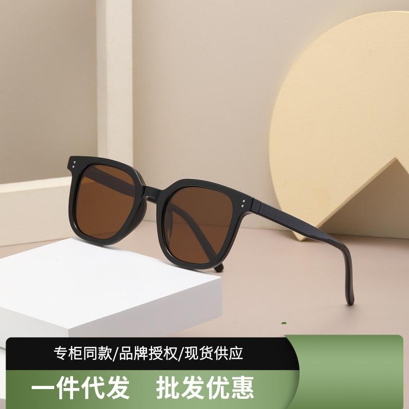 Квадратные очки, усовершенствованные солнцезащитные очки, мужские коричневые линзы, простые женские солнцезащитные очки, защита от ультрафиолета 2122