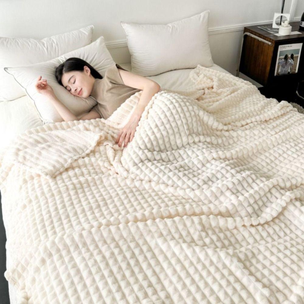 Multifunctional Solid Color Flannel Blanket Comfortable Thickened Sofa Blanket Soft Warm Office Nap Blanket Winter