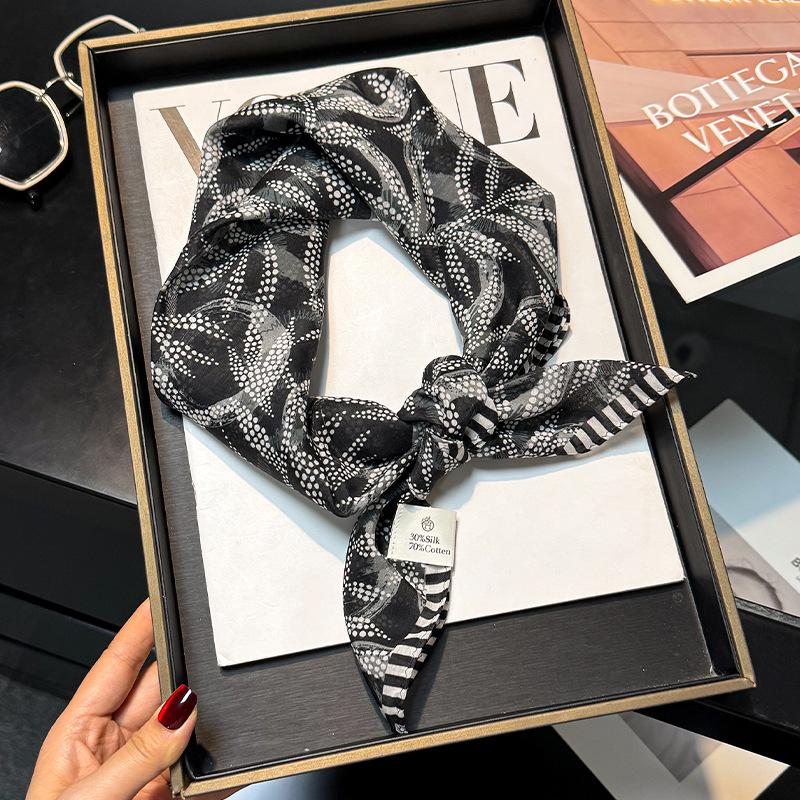 30% Silk 70% Cotton Scarf Women Square Neck Shawls Wraps for Ladies Foulard Scarves Pashmina Female Hijab Bandana Bufanda 70cm