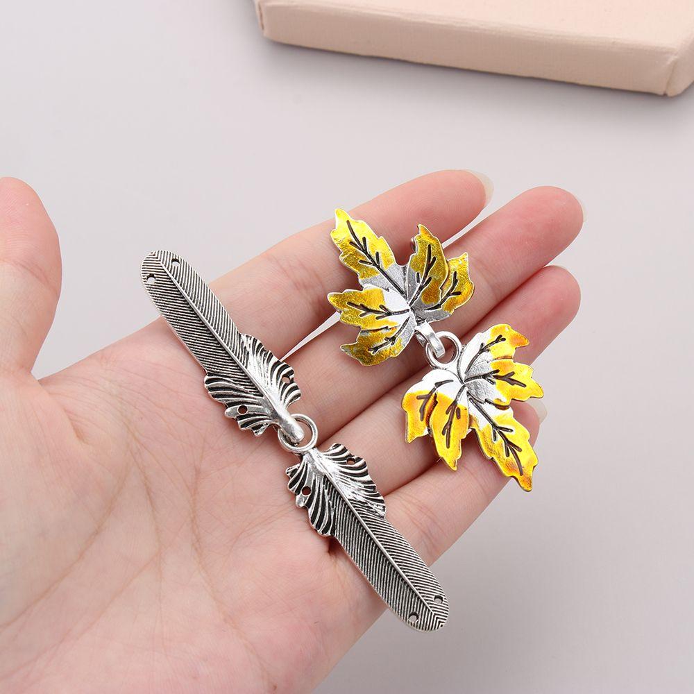 Trendy Fashion Retro Sewing DIY Sweater Blouse Pin Cardigan Clip Clip Clasps Shawl Brooch