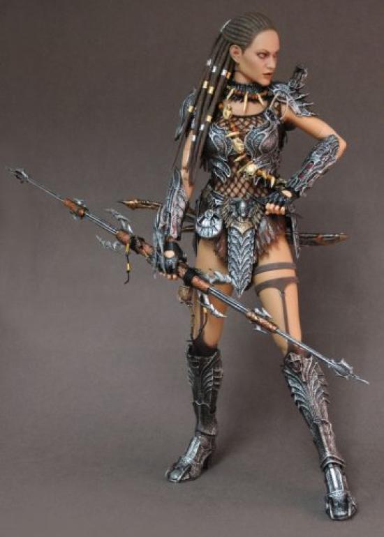 Hot Toys Фигурка Мачико Шэ Хищница из AVP Масштаб 1/6