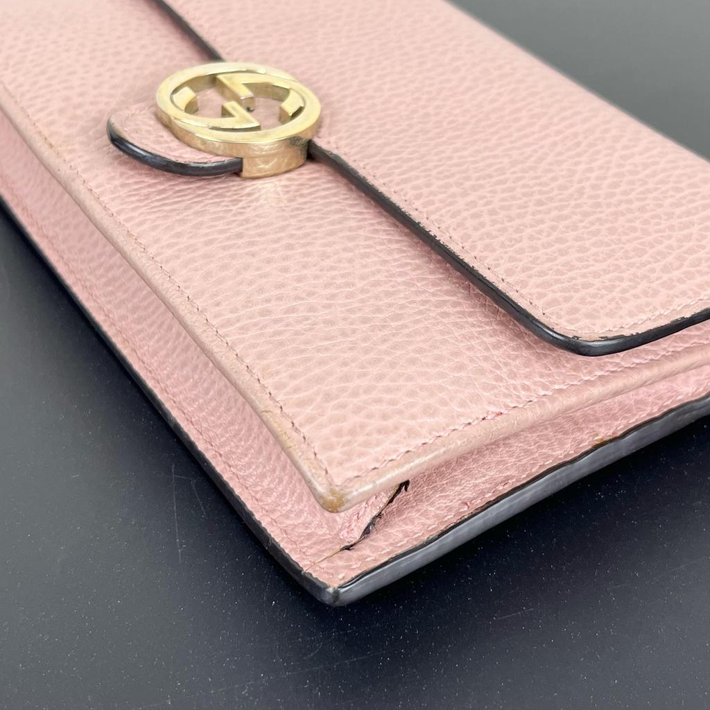 [Pre-Owned] Logo Double G Litchi Grain Woc Chain Leather Messenger Envelope Wallet Shoulder Crossbody Bag - Very Good #19FJO7O
