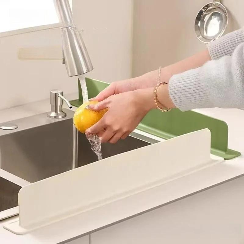 Kitchen Anti  Water Silicone Splash Guard Sink Washing Basin Anti Splash Stopper Waterproof Splatter Screen Kitchen Accessories
