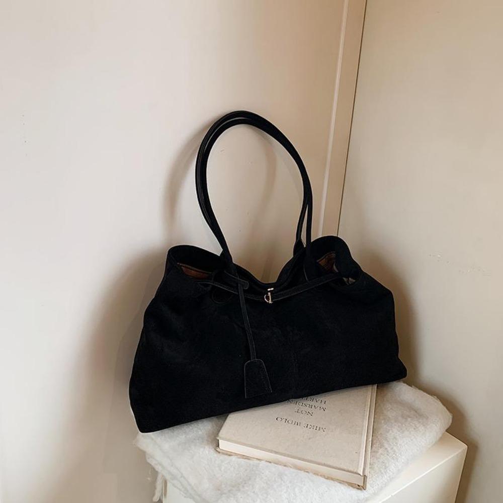 An Autumn and Winter-themed Matte Suede Single-shoulder Handbag, Which Is Casual and Versatile, with a Large Capacity and Designed As a Tote Bag.