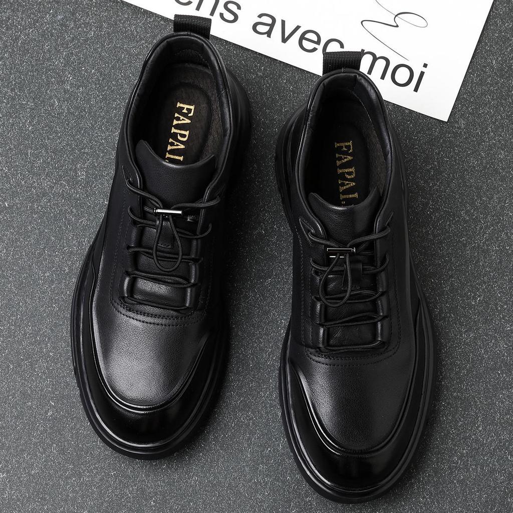 Мужские кроссовки из натуральной кожи: Модные повседневные и деловые туфли в британском стиле с круглым носком.