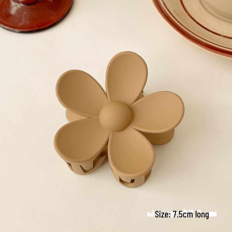 Большая женская шпилька высокого класса: Новая модель Shark Clip 2025 года на осень/зиму