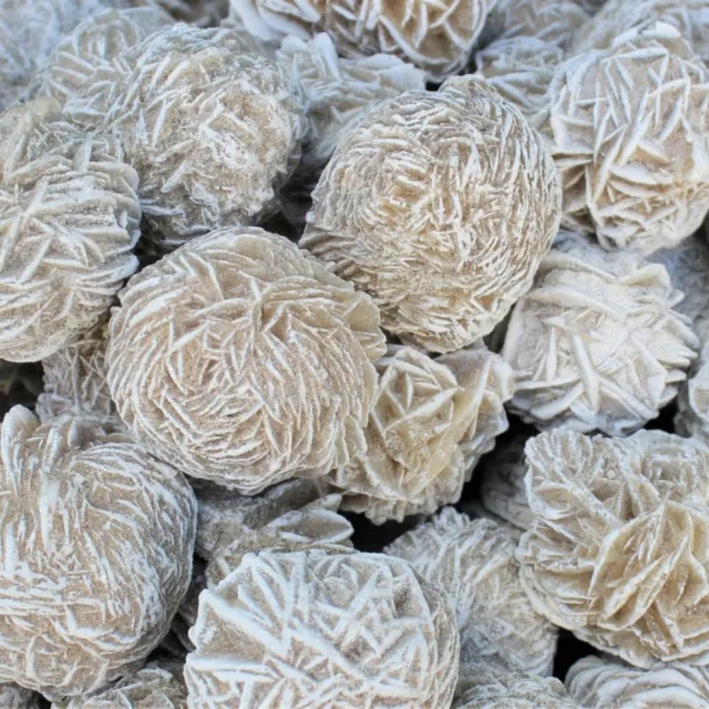 Natural Ore Desert Rose Crystal Raw Rose Stone Ornament Indoor Decorations Home Ornaments