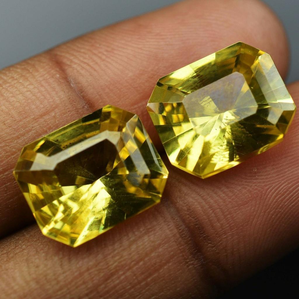 Natural Ceylon Top Quality Sapphire Yellow Emerald CERTIFIED 18.10 Ct Ring Size