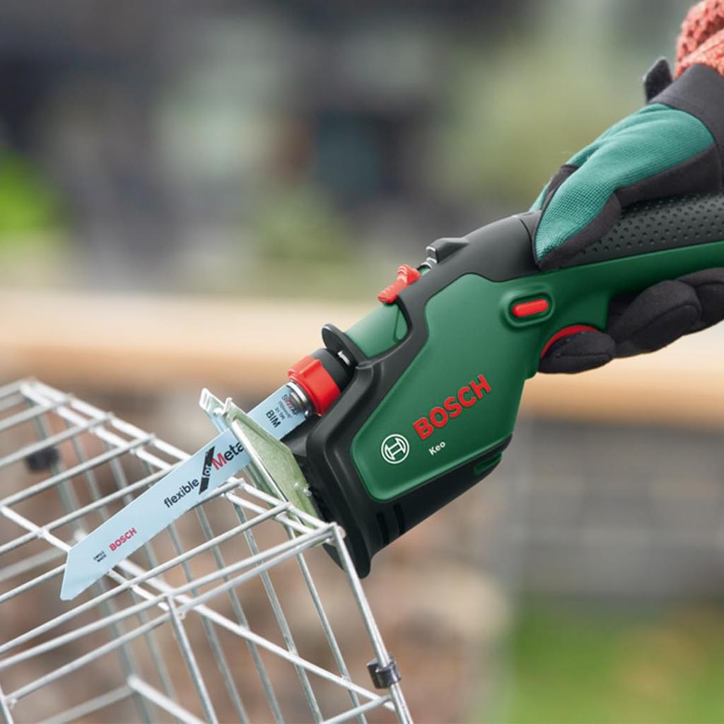 BOSCH Cordless Saw KEO118 (18V2.5Ah/Charger Included)