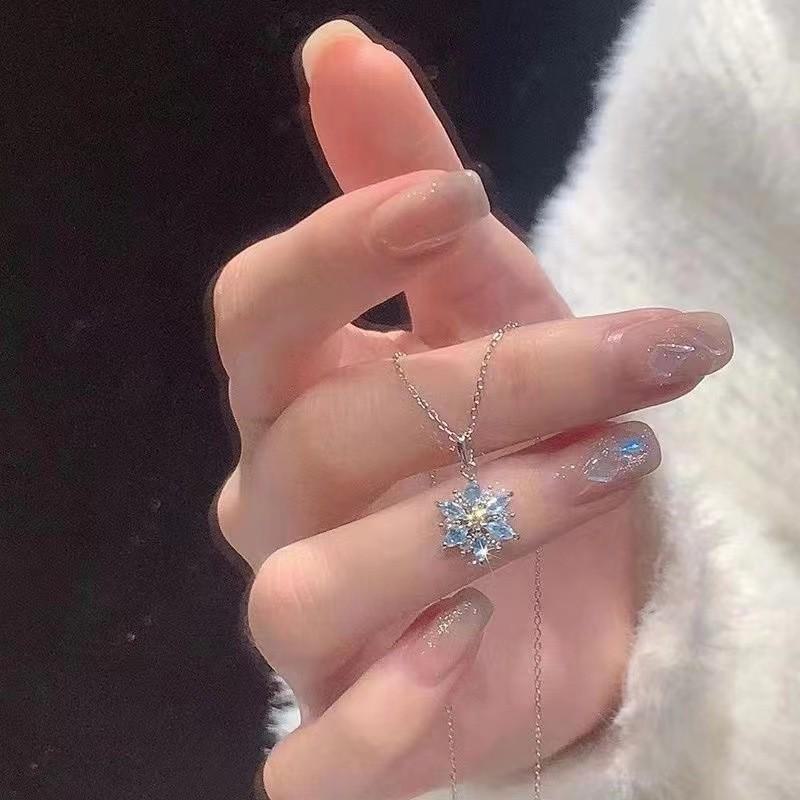 Двойное кольцо с цветными бриллиантами 2025 года в корейском стиле — модный, простой, высококачественный легкий роскошный дизайн для женщин