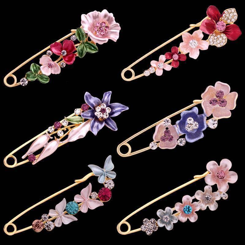 Tulip Corsage Safety Pin Brooch - Anti-Exposure Lapel Pin for Cardigans and Coats