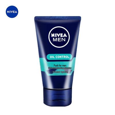 Увлажняющий крем NIVEA Men для контроля жирности