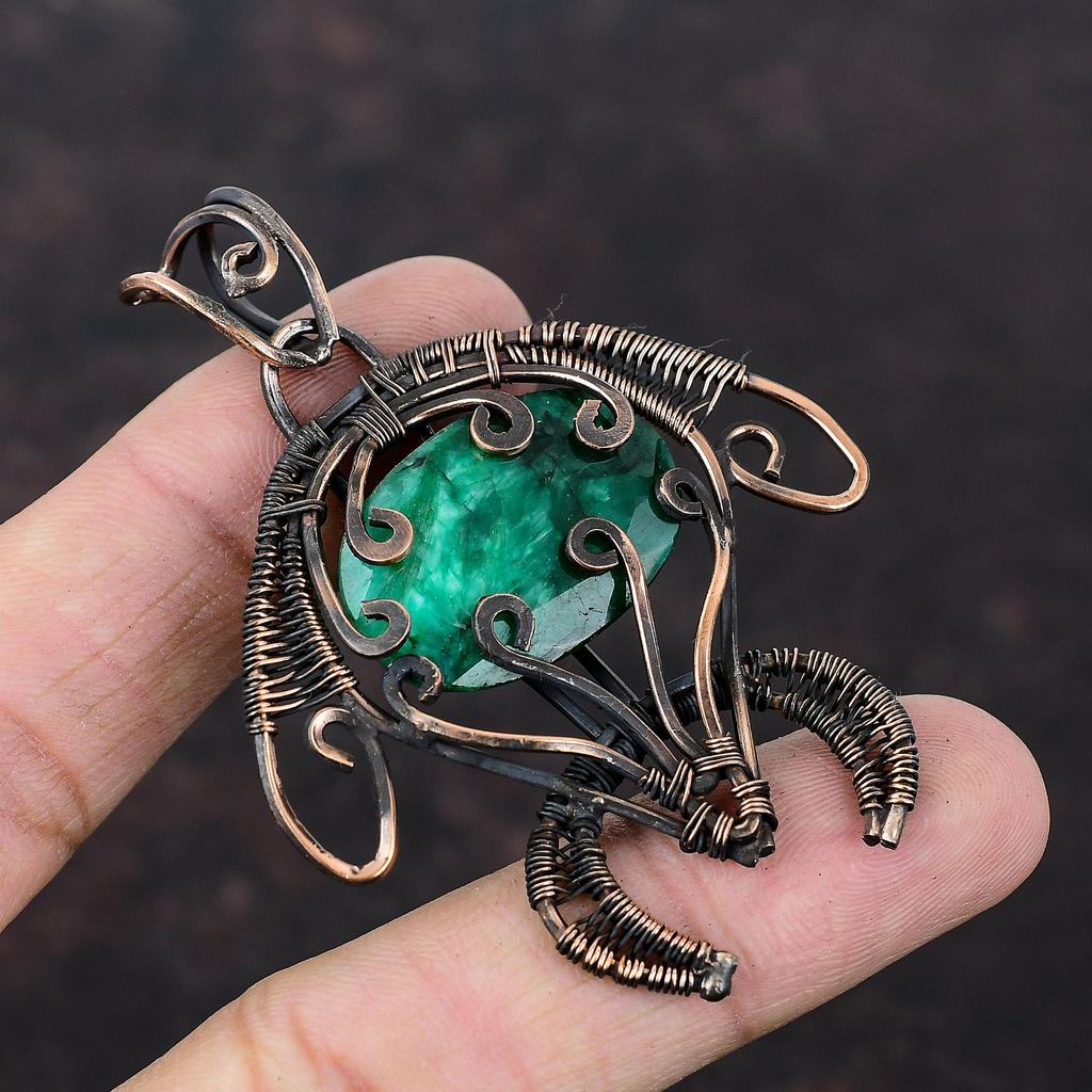 Ограненный замбийский изумрудный кулон, медная проволока, обернутая кулоном, черепаховый кулон, драгоценный камень, ювелирные изделия ручной работы, женский кулон, медные ювелирные изделия для подарка