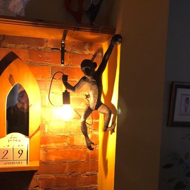 Настенный светильник из смолы в виде обезьяны, черный, золотой, настольный светильник, подвесной светильник для гостиной, кабинета, домашнего декора с животными, художественный салон, E27, светодиодная лампа