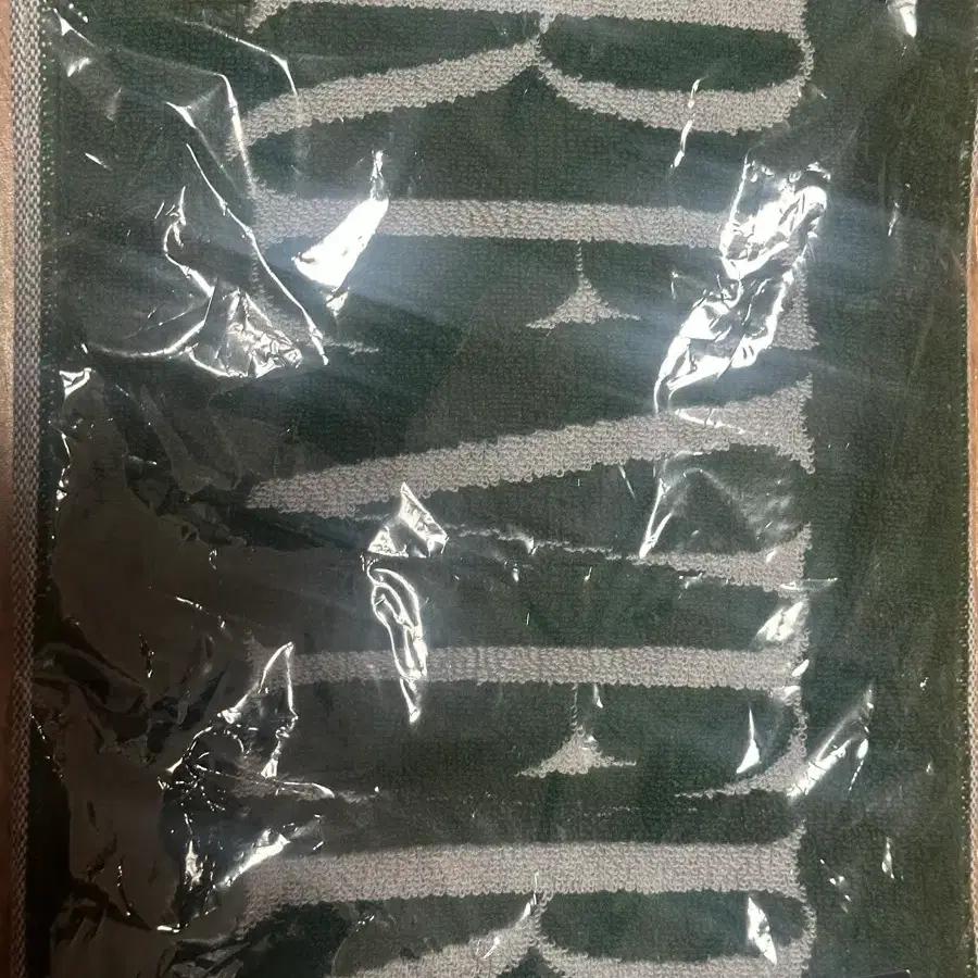 DAY6 Yokohama Japan MD Towel Slogan Sale Used
