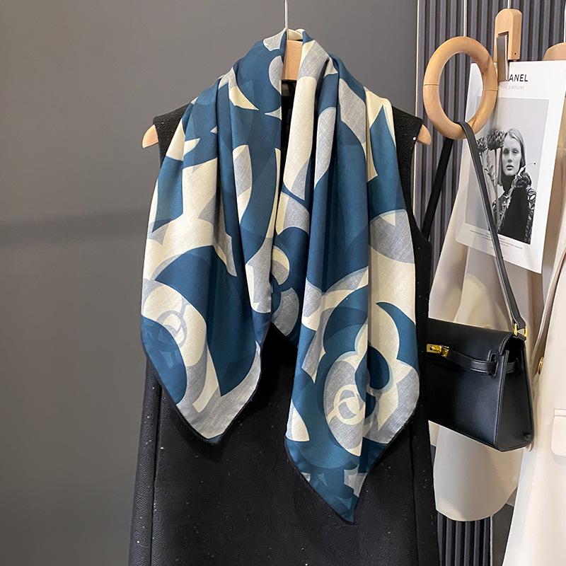 Korean Version New Spring and Autumn Summer Double-sided Printed High-end Scarf Scarf Fashionable Age-reducing Sunscreen Shawl Scarf for Women