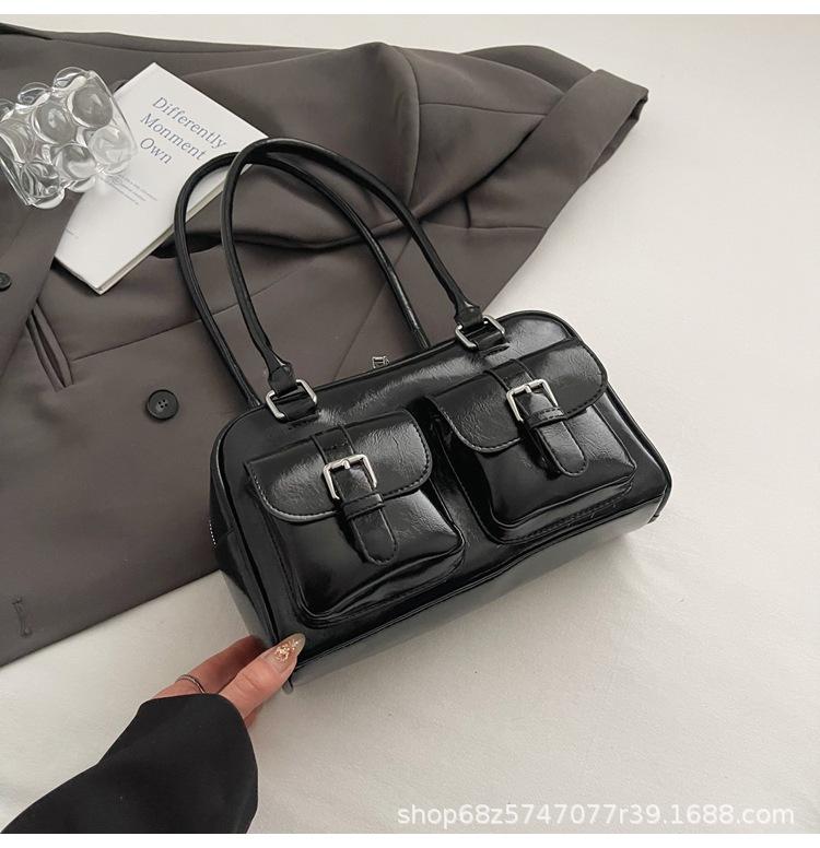 Niche Design Portable Bowling Underarm Bag Women's 2025 Spring New Large-capacity Fashion Shoulder Pillow Bag