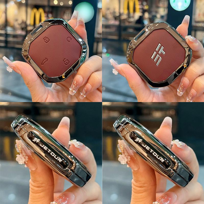 Кожаный чехол для ключа с металлическим зажимом для моделей Jetour Freedom 2024-2025