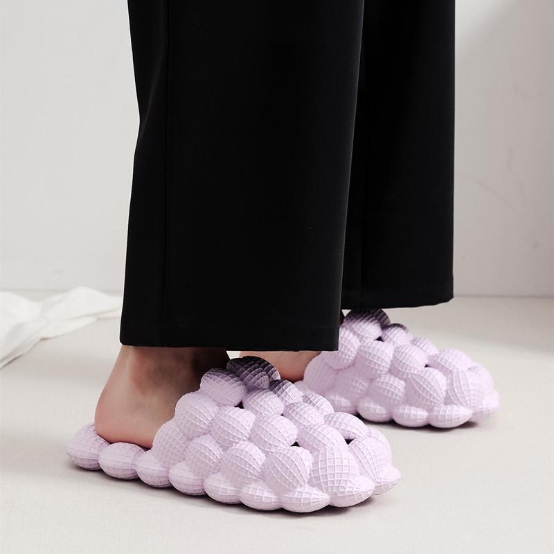 Women's Soft Bottom Anti-Slip Slippers 2026 Summer New Fashion Casual Home Thick Sole Sandals Outdoors Couple Beach Shoes