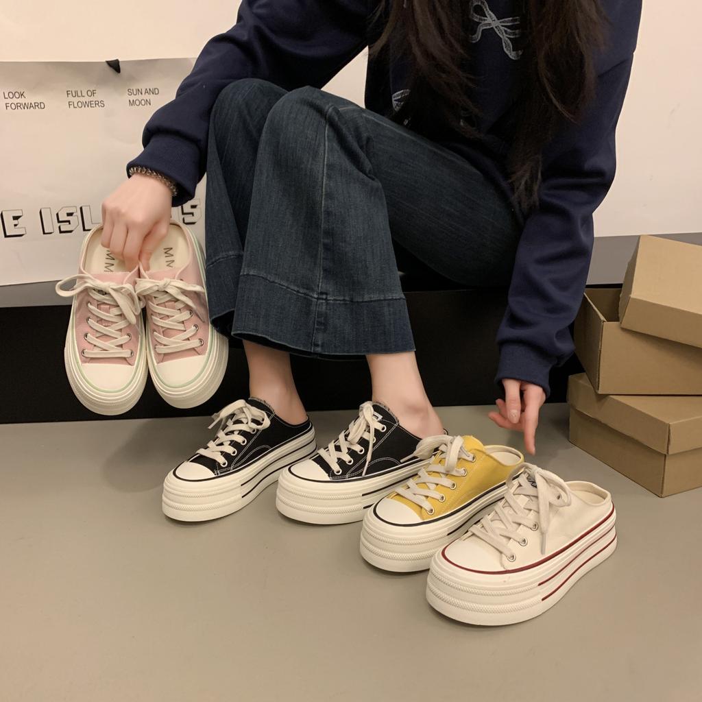 Туфли Muffin толстые низкие белые женские 2025 новые модные универсальные однопедальные увеличивающие рост и тонкие повседневные парусиновые тапочки