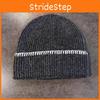 Simple Knitted Hat With Solid Color Design For Cold Weather And Casual Style