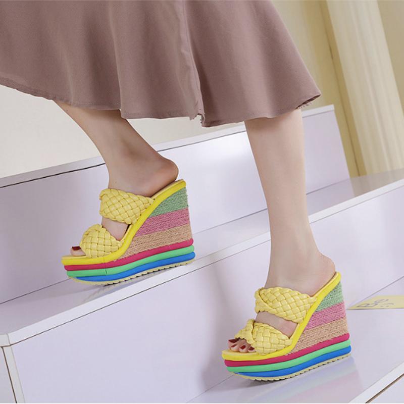 Туфли на платформе Женские босоножки на танкетке Модные радужная подошва Удобные босоножки для вечеринок Летняя обувь
