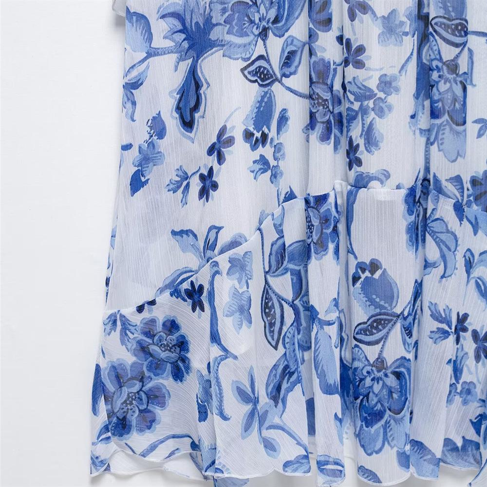 Весна/Лето 2025 Женское Приталенное Миди-платье с V-образным вырезом, поясом и принтом