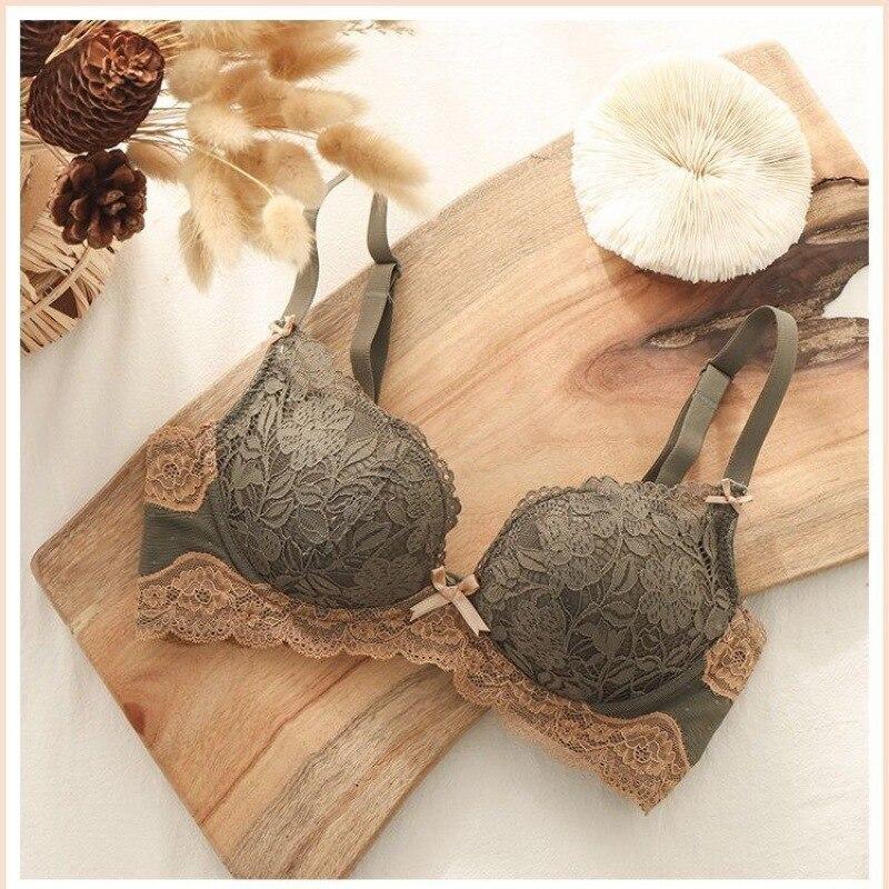 Flarixa Plus Size Latex Underwear Women's No Steel Ring Push Up Bra Backless Sexy Lace Bralette Top Soft Breathable Active Bras