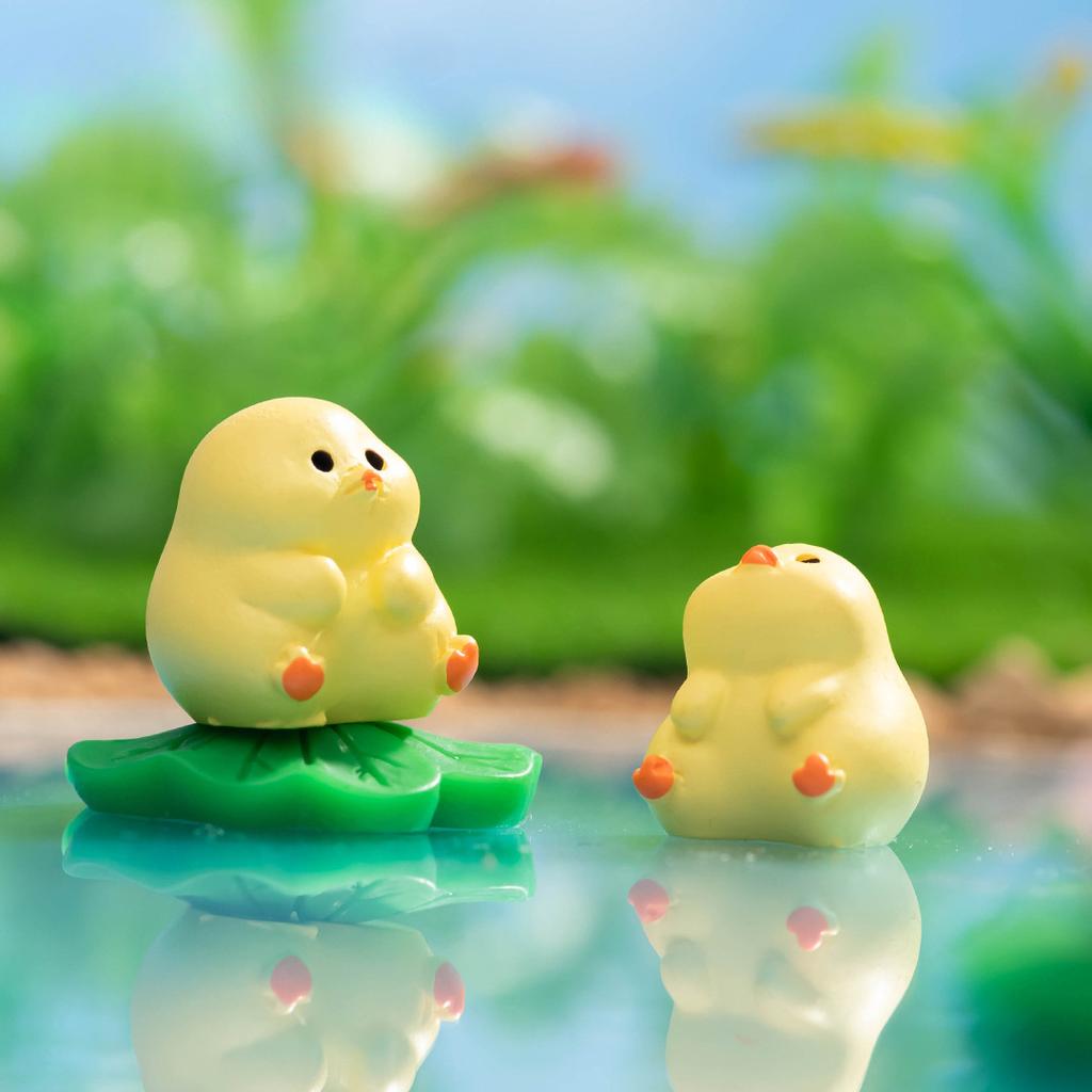 Микропейзаж мультфильм милый маленький желтый утенок фигурка украшения своими руками декоративные аксессуары офисный стол смоляные украшения