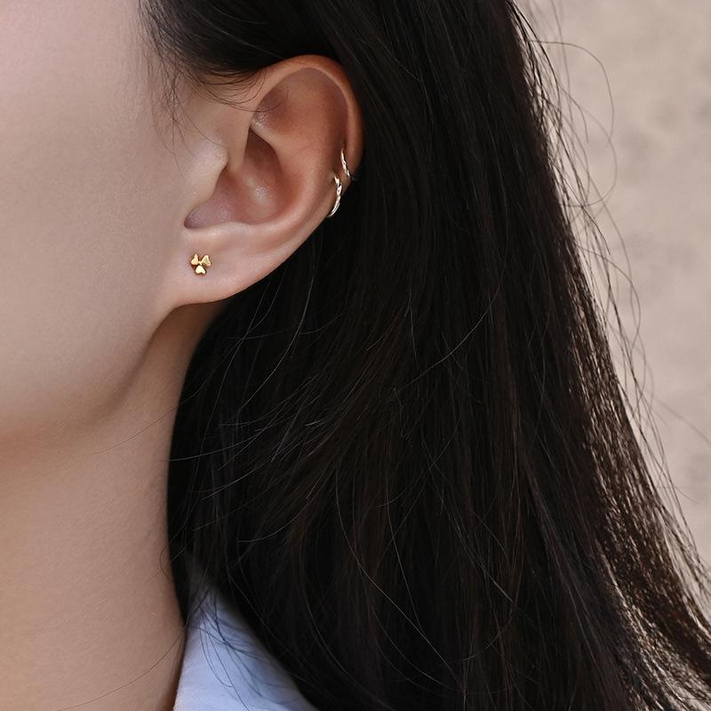 Three-leaf Clover Earrings Mini Small and Exquisite Lucky Grass Ear Light Luxury Niche Design Sense