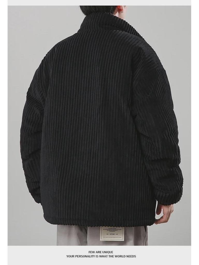 2024 Мужское и парное толстое ветрозащитное вельветовое хлопковое пальто: Американский ретро-воротник-стойка, устойчивый к холоду, для осени/зимы.