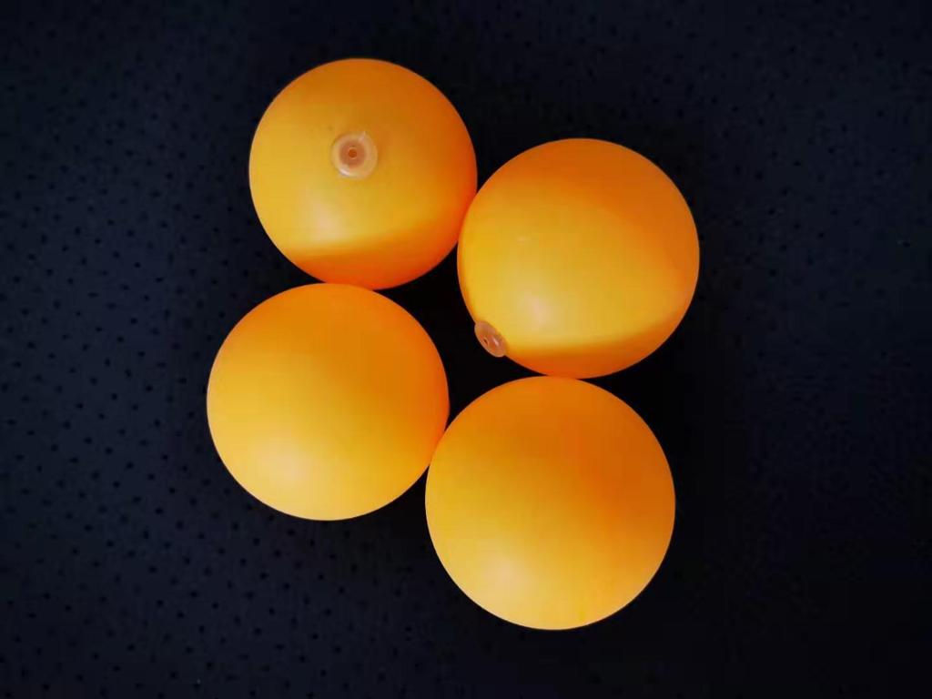 Круглый теннисный тренажер для занятий в помещении «Astronaut Donut»