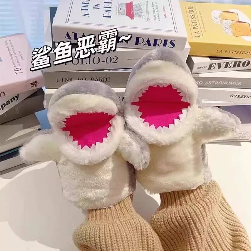 Little Shark Hand Doll Gloves Cute Doll Plush Warm Shark Arm Plush marioneta de mano Toy Open Mouth Doll Birthday Gift peluche