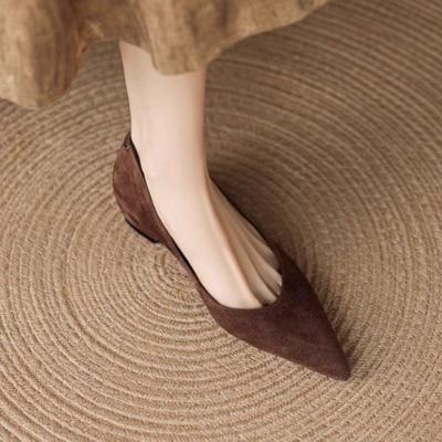 Модная обувь на каблуке с острым носком Осень Элегантная обувь-лодочки Женская мода Замша 2025 Новые тренды Дизайнерские туфли для платья Chaussures Femme