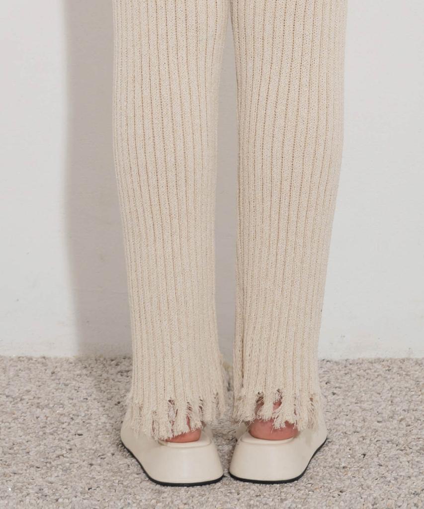 UNUSUALNORMAL Damaged Knit Pants_Light Beige